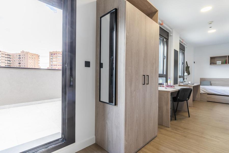 Micampus Madrid Sinesio Delgado Student Residence Exterior foto